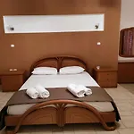 Rea House 1 Apartman Razáta