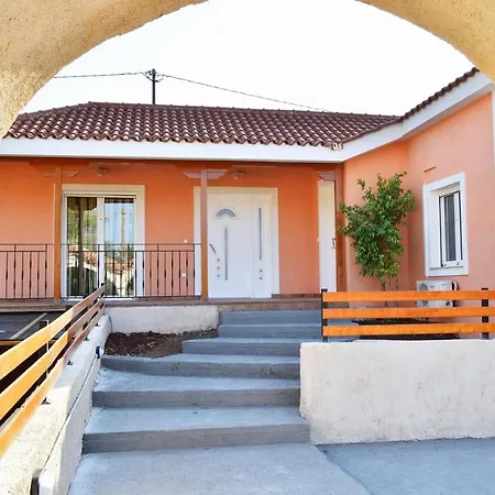 Rea House 1 Apartmán Razáta